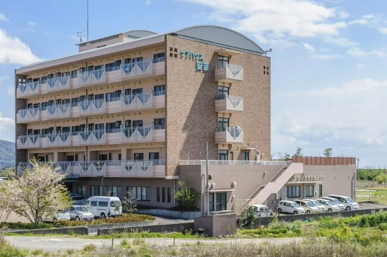 【高知県の看護師求人 (資格:正・准看護師)】デイサービスセンター安芸|メインビジュアル